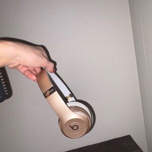 Beats Solo 3 Wireless gold